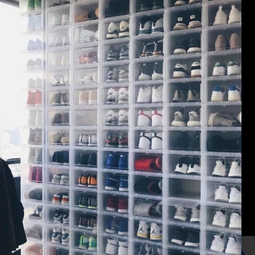 Meet your Posher, Authentic